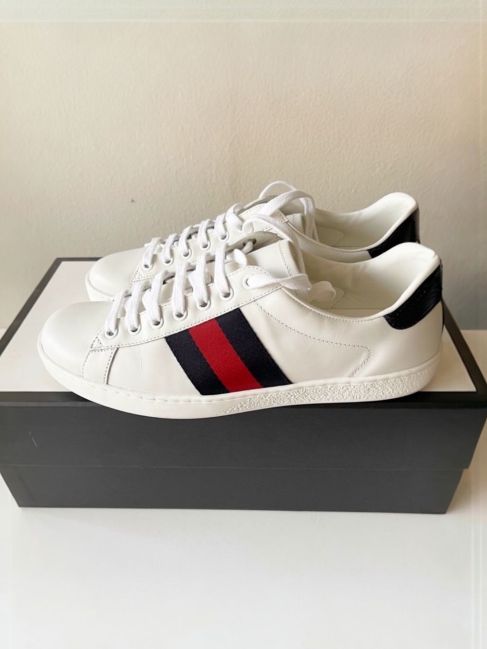 GUCCI Ace Stripe Leather Sneakers White‎ Red Blue Italian size 6.5 / US 8